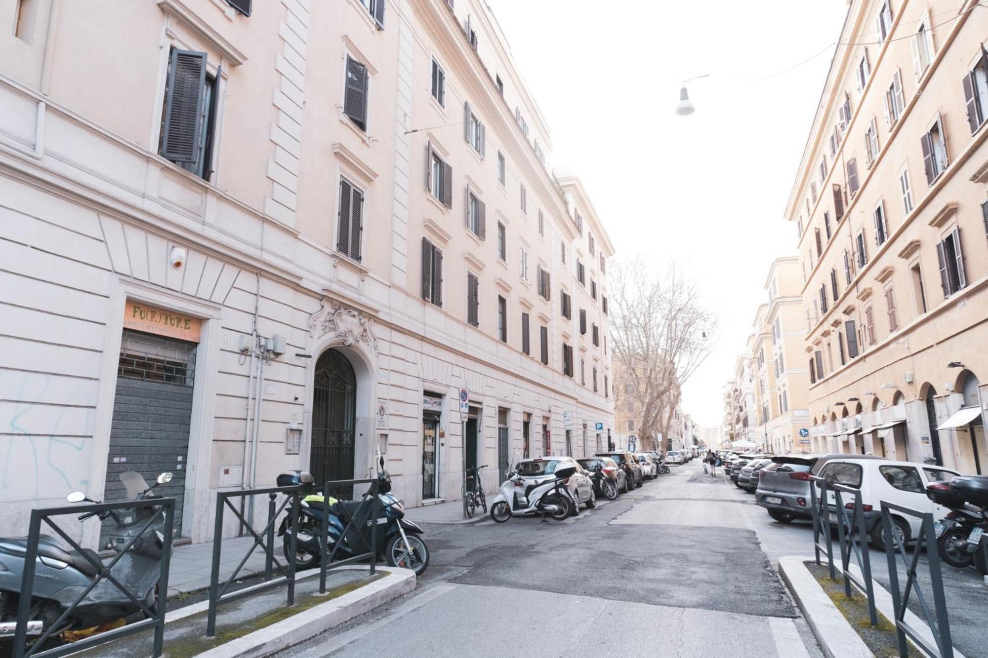Sunnytestaccio Rome Buitenkant foto